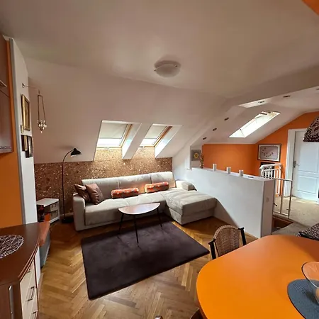 Kockica U Krovu Apartament Novi Sad