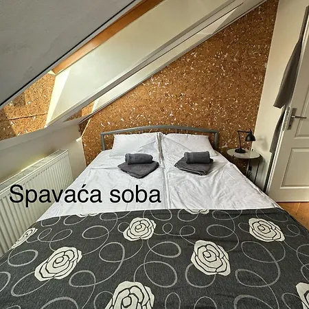 Apartment Kockica U Krovu