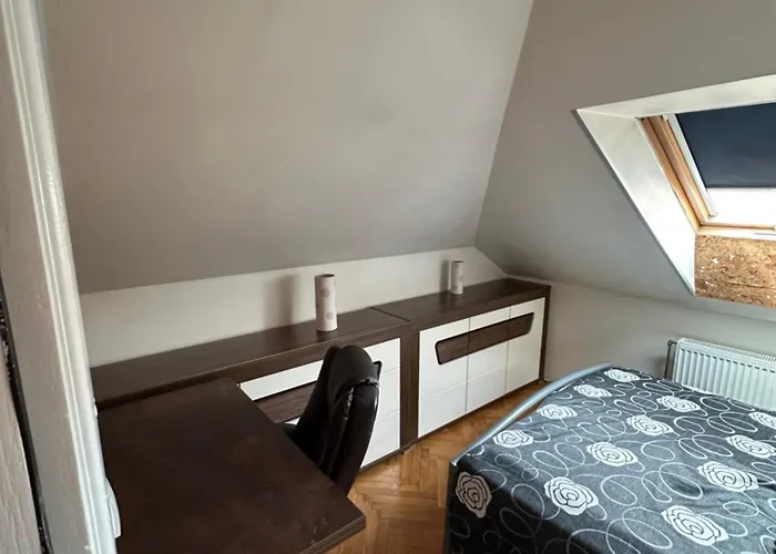 شقة Kockica U Krovu *